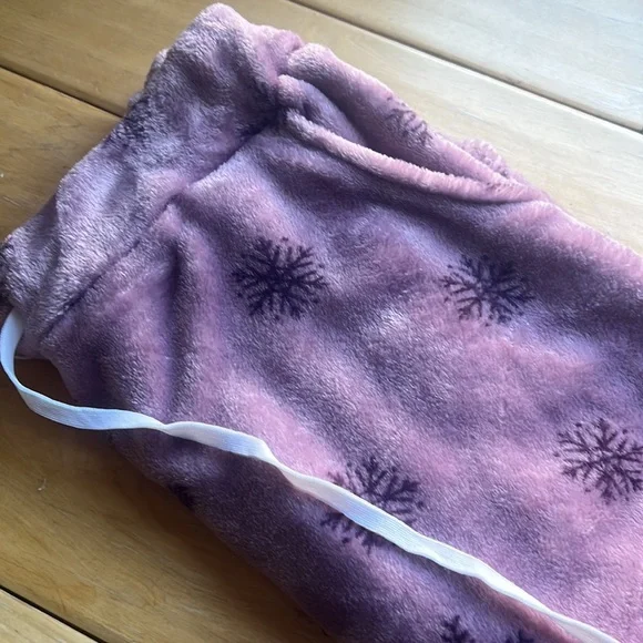 Shosho - Picture 1 of 5